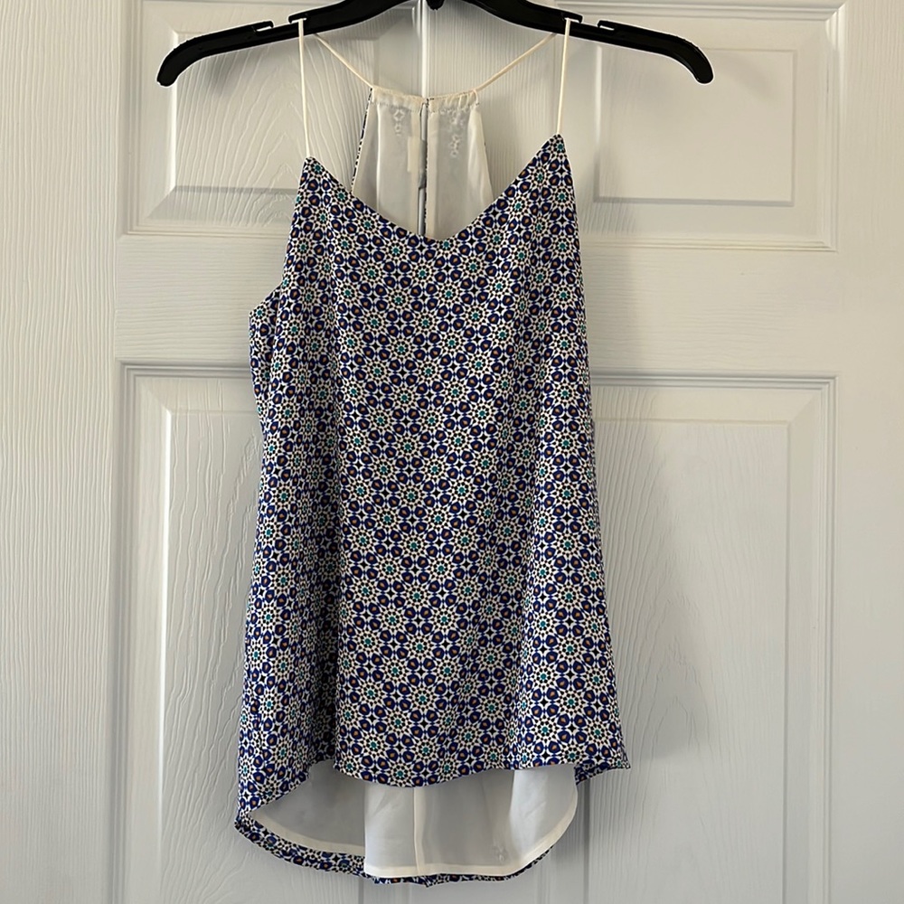 Express geometric tank
